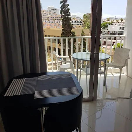 Apartamento Torres De Yomely Americas * 美洲海滩